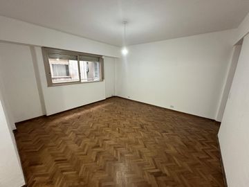 Departamento de 2 ambientes en Alquiler en Recoleta
