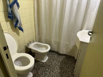 Artigas 900m, Oportunidad Departamento 2 Ambientes con escritorio en Flores