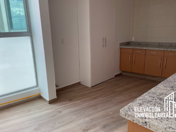 Venta de Departamento en Residencial Mediterraneo, Hacienda del Ciervo,Huixq.
