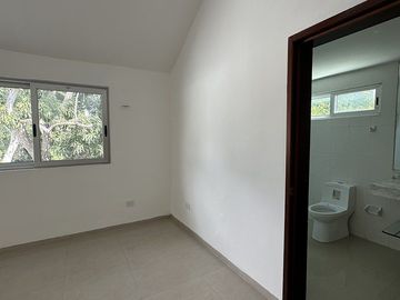 Casa en Renta  en Alcalá Martín, para oficinas