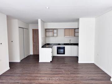 Venta Departamento 2 dormitorios con cochera Av. Belgrano Centro Salta Capital (No apto créditos)