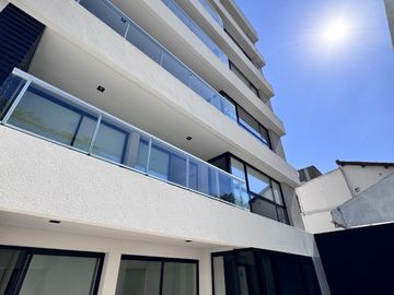 Venta Departamento 2 dormitorios con cochera Av. Belgrano Centro Salta Capital (No apto créditos)