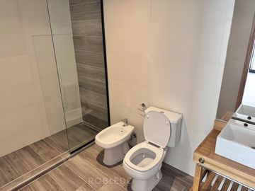 Venta Departamento 2 dormitorios con cochera Av. Belgrano Centro Salta Capital (No apto créditos)
