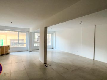 Monoambiente divisible a estrenar – 80 m² apto profesional