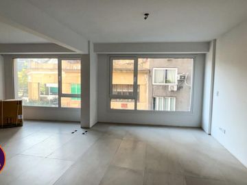 Monoambiente divisible a estrenar – 80 m² apto profesional