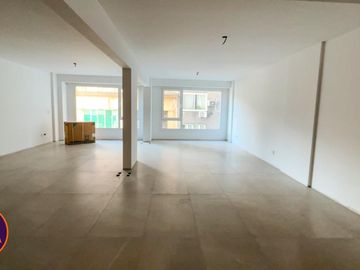 Monoambiente divisible a estrenar – 80 m² apto profesional