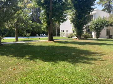 Casa en  Los Cardales Country Club vista Golf