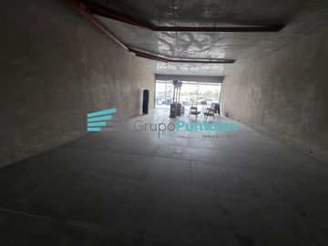 Local de 87 m2 en alquiler en Canning, sobre Sargento Cabral