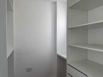 Departamento 3 dormitorios en venta La Plata