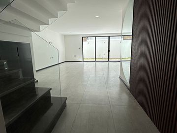 Casa nueva en Venta en Lomas de Angelópolis cascatta