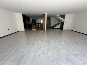 Casa nueva en Venta en Lomas de Angelópolis cascatta