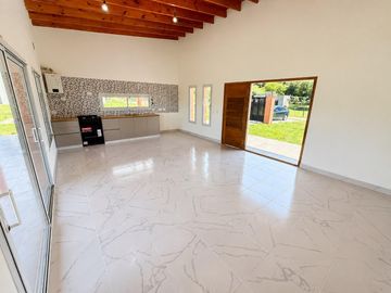 Casa en Venta en Barrio Los Pinos - Exaltación de la Cruz