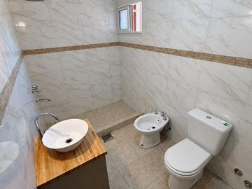 Casa en Venta en Barrio Los Pinos - Exaltación de la Cruz