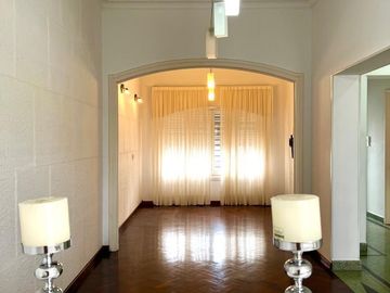 Casa en venta en barrio Ludueña