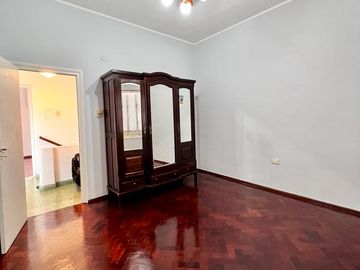 Casa en venta en barrio Ludueña