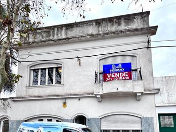 Casa en venta en barrio Ludueña