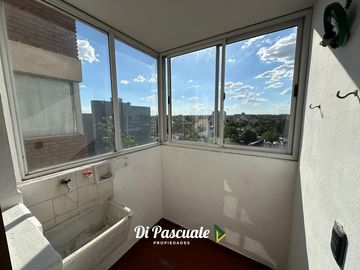 Alquiler Departamento 3 Ambientes con cochera en Edificio Tabati - Moreno Centro