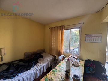 Departamento en venta en el complejo Mil Viviendas, Victoria