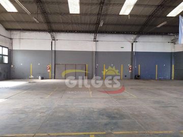 Alquiler de Local 520M²  en Ramos Mejia Excelente Ubicación