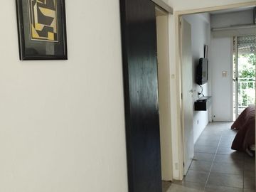 Departamento 2 Ambientes Amoblado y equipado. Expensas Incluidas. Cable y Wi Fi