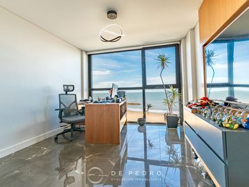 Departamento 3 ambientes en Marina Banus I, con cochera y baulera - Parque Luro