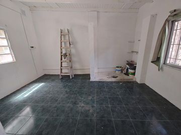 Casa y Dto. en venta en G. Catan