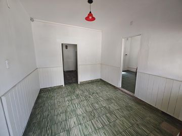 Casa y Dto. en venta en G. Catan