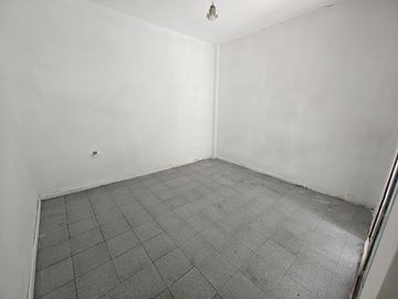 Casa y Dto. en venta en G. Catan