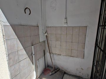 Casa y Dto. en venta en G. Catan