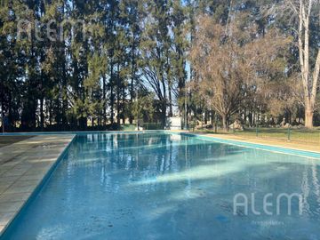 Casa en Alquiler Temporario | Barrio LARES de CANNING