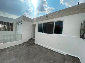 Casa Remodelada en Renta | 2 Recámaras | Colonia Olímpica, Guadalajara