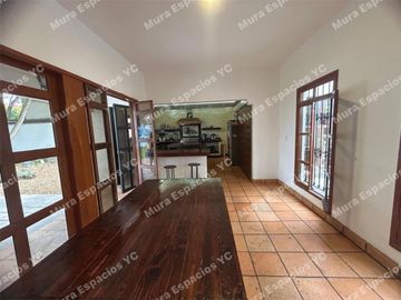 Hermosa casa estilo mexicano, en RENTA Semi amueblada y / o VENTA