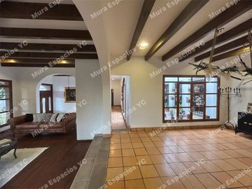 Hermosa casa estilo mexicano, en RENTA Semi amueblada y / o VENTA