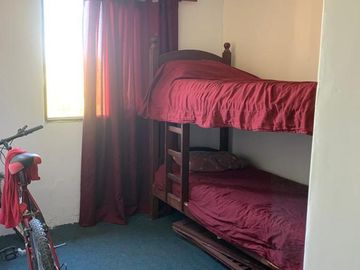 Departamento en complejo mil viviendas