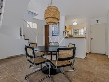 Venta Dúplex 2 ambientes San Isidro - La Calabria