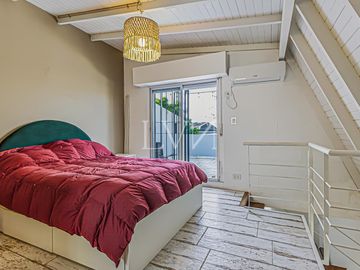 Venta Dúplex 2 ambientes San Isidro - La Calabria