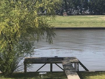 Casa en venta en  San Juan, Villanueva, Tigre.