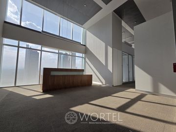 Renta de Oficina Reforma | 600 m2 | Acondicionada