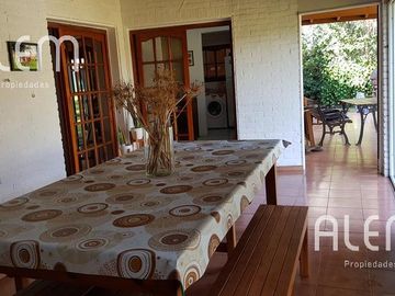 Casa en VENTA en El Ombú