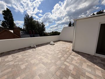 Casa a estrenar en San Isidro