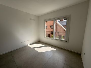 Casa a estrenar en San Isidro