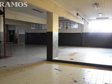 Depósito en  Venta en Villa Ballester