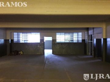 Depósito en  Venta en Villa Ballester