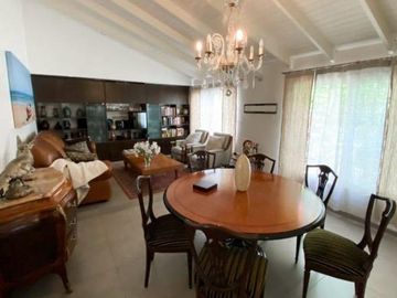 Casa en 33 21 y 22