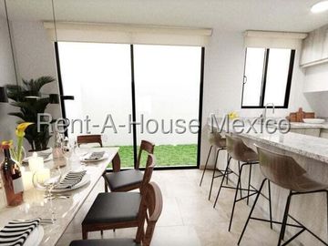 Casa en Venta en Zibatá con Roof Garden y Sala de TV RAH1431