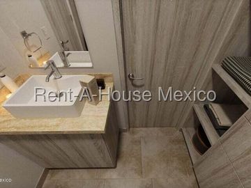 Casa en Venta en Zibatá con Roof Garden y Sala de TV RAH1431