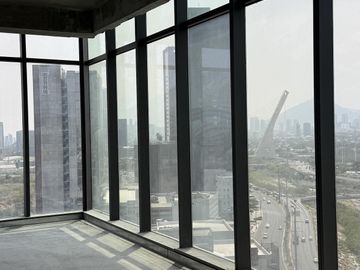 Oficina en  Venta Acondicionada Zona Santa maria - San Jeronimo Monterrey