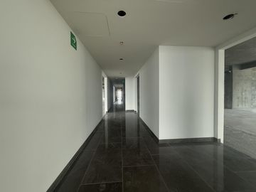 Oficina en  Venta Acondicionada Zona Santa maria - San Jeronimo Monterrey