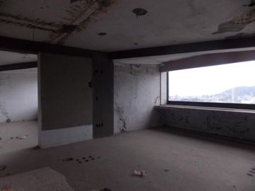EDIFICIO EN VENTA SOBRE VIALIDAD TOLUCA-METEPEC, FRENTE A GALERIAS METEPEC