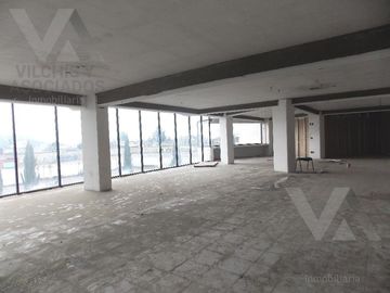 EDIFICIO EN VENTA SOBRE VIALIDAD TOLUCA-METEPEC, FRENTE A GALERIAS METEPEC